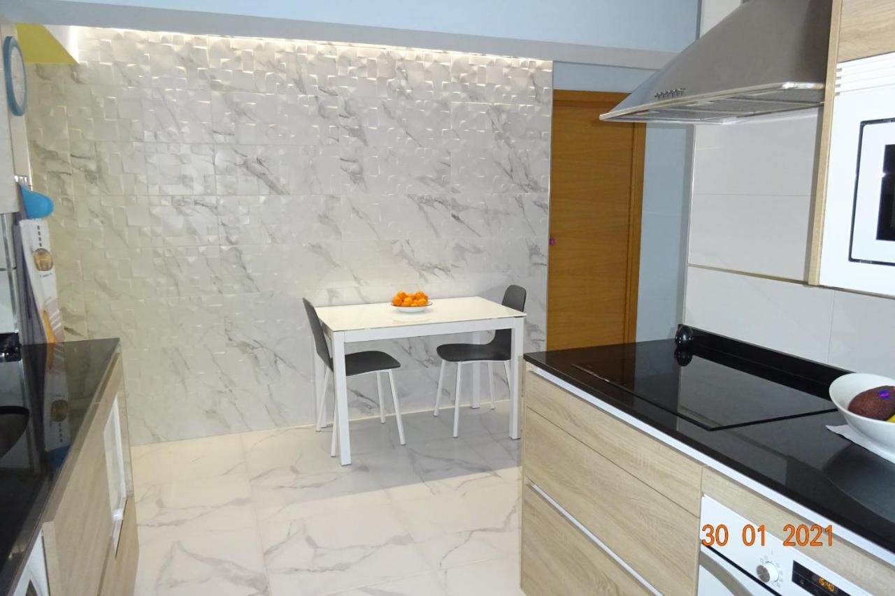 Apartamento Zona Playa Y Centro Ciudad Santander Luaran gambar